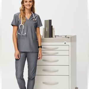 Women's  gray  Jogger Pants-petite